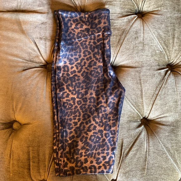 SPANX foiled animal print bike shorts, Size: S/P. - Picture 3 of 7